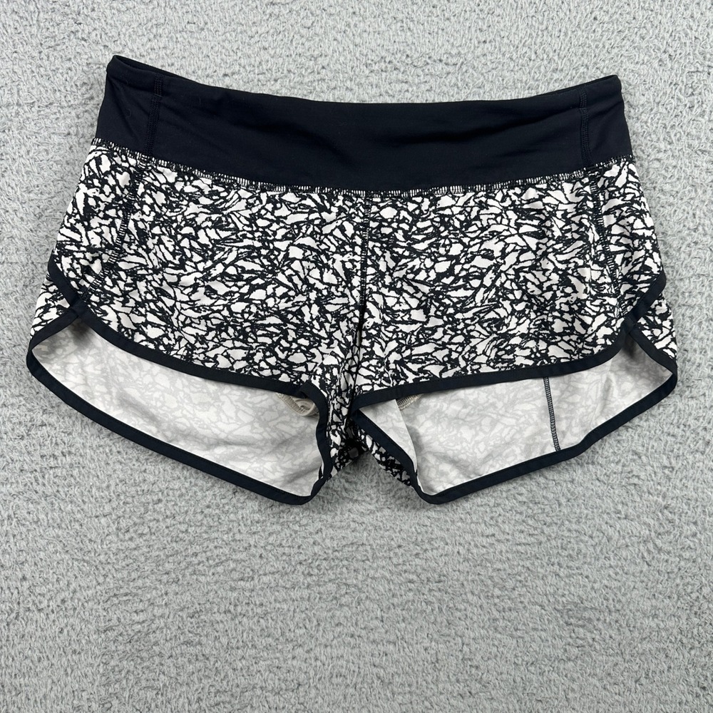 Lululemon Speed Up Running Shorts Womens 8 Black White Crackled Terra Print 2.5"